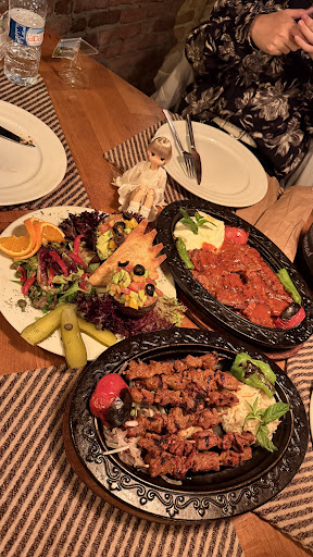 Mivan Restaurant & Cafe · Fotoğraflar 25